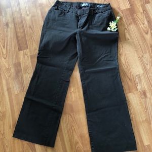 Eddie Bauer petite 12 curvy fit work slacks.
